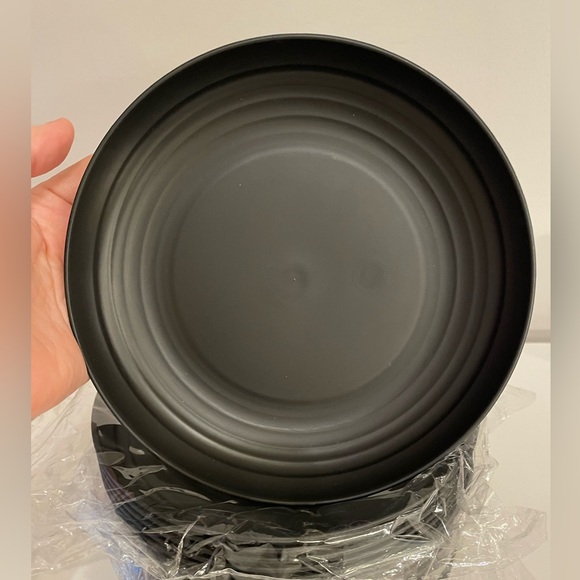 18 premium black wheat straw unbreakable plates NIB - Picture 2 of 6